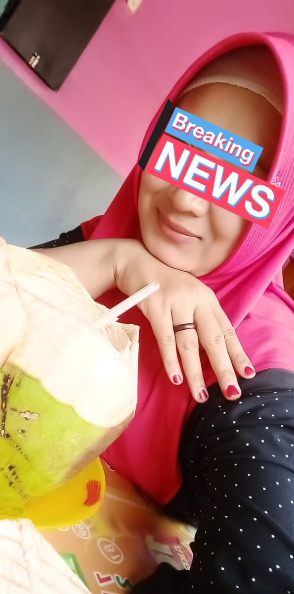 merahkuning1983's tweet photo. Hanya es degan yg mengerti perasaanku saat ini, seandainya sedotan nya ada yg lbh besar pasti lega 😚😛 https://t.co/Ba96TrLPLP