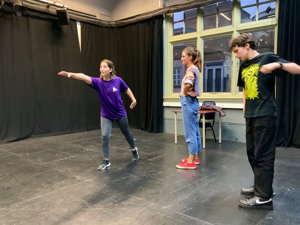 ThumbsDownnn's tweet photo. Last Friday we had the wonderful @MaisieCarter1 come in to run a stage fighting workshop and stage a key scene for #TheKindRefuser. In traverse 😬 !
We cannot recommend her enough!
Only 3 days left for cut price tickets - https://t.co/pRZfJwAYAV
@OmnibusTheatre 26-28 October. https://t.co/DfqaPU21r9