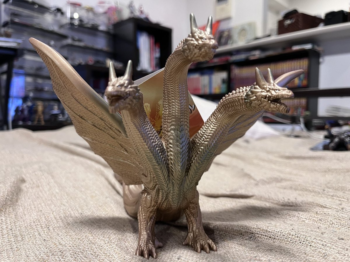 ユニバーサルジャパン、#キングギドラ。#ゴジラVSエヴァンゲリオン の