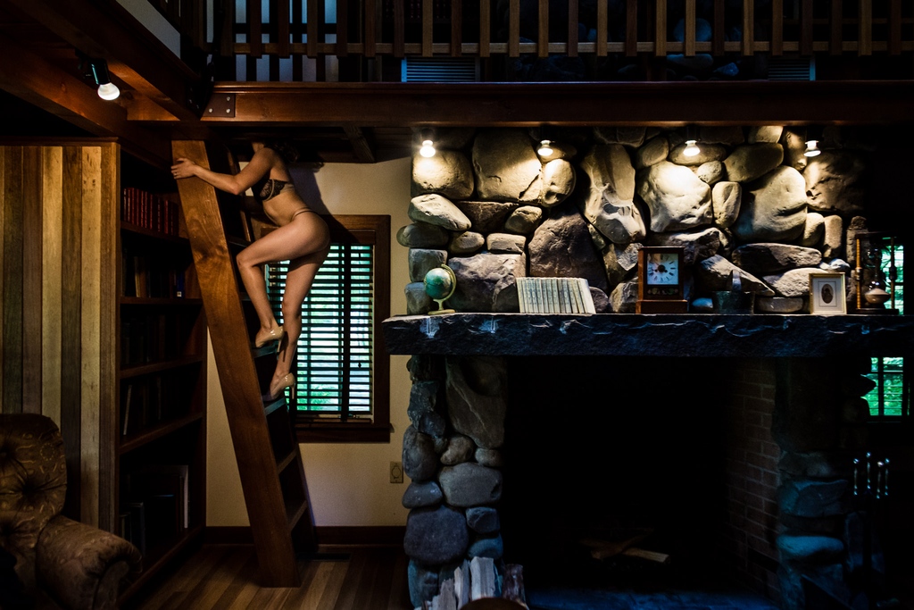 Here is a selection of photos from a recent boudoir session we photographed at Winvian, in Morris, CT