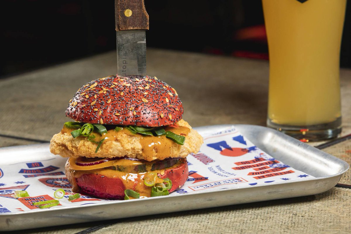 ✨VEGAN MONDAYS✨

Join us here, at Brewdog Exeter for 2-4-1 Vegan Mondays! 🌱

2-4-1 all day on all of our vegan and vegetarian mains! 🍔

No booking necessary, just pop on by!