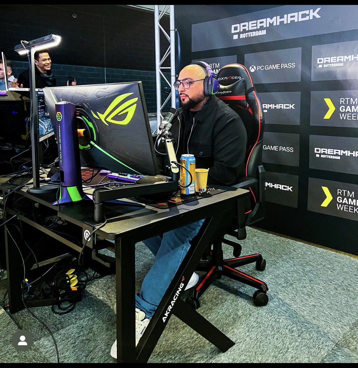 So happy I was part of Dreamhack 2022 !
Got to stream in front of some awesome people.
Big S/O to my team @asusrogbenelux .
Y’all did a good job!
Love &amp; on to the next one!
💜💜💜
<a href="/DreamHack/">DreamHack</a> <a href="/RTMgamesweek/">RTM Games Week</a> 
#dreamhack #TeamROG #twitch