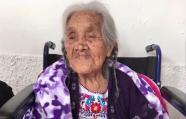 SerGrande4's tweet photo. Los #abuelos son una figura clave en la #familia, tal es la importancia, que con su #legado se pueden conservar las #costumbres de toda una #comunidad. Buen viaje #MamaCoco.
#Lunes #iniciodesemana https://t.co/XvuY2w7MAF
