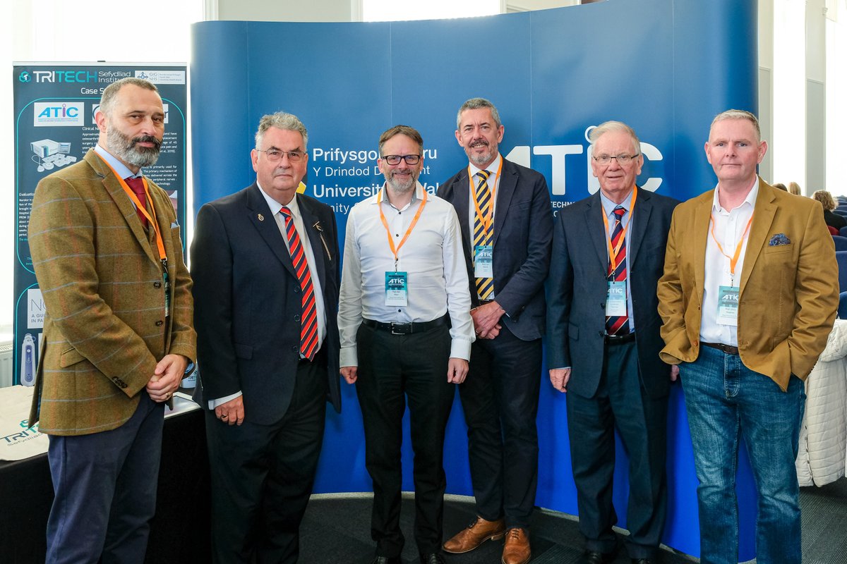 ATiCUWTSD's tweet photo. #SymposiwmATiC2022: Cynyddu Arloesedd Mewn Iechyd a Lles

👉 Ystafell newyddion: https://t.co/4HLYZPlHbA 
👉 Flickr (detholiad o ddelweddau o'r diwrnod): https://t.co/q2X1s075jE

#CyflymuCymru #ymchwil #datblygu #arloesi #AddysgUwch #GIGCymru #Cymru #cydweithio #partneriaeth https://t.co/NW6phRgiIY
