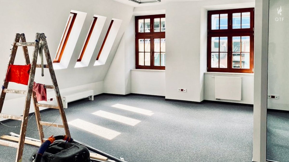 qtfcompany's tweet photo. Today, we celebrate the 7th anniversary of the opening of the Poland-based office 🥳

See how our space has changed during this time 👇

#QTF #QTFcompany #QTFoffice https://t.co/ywnBTEIxqO