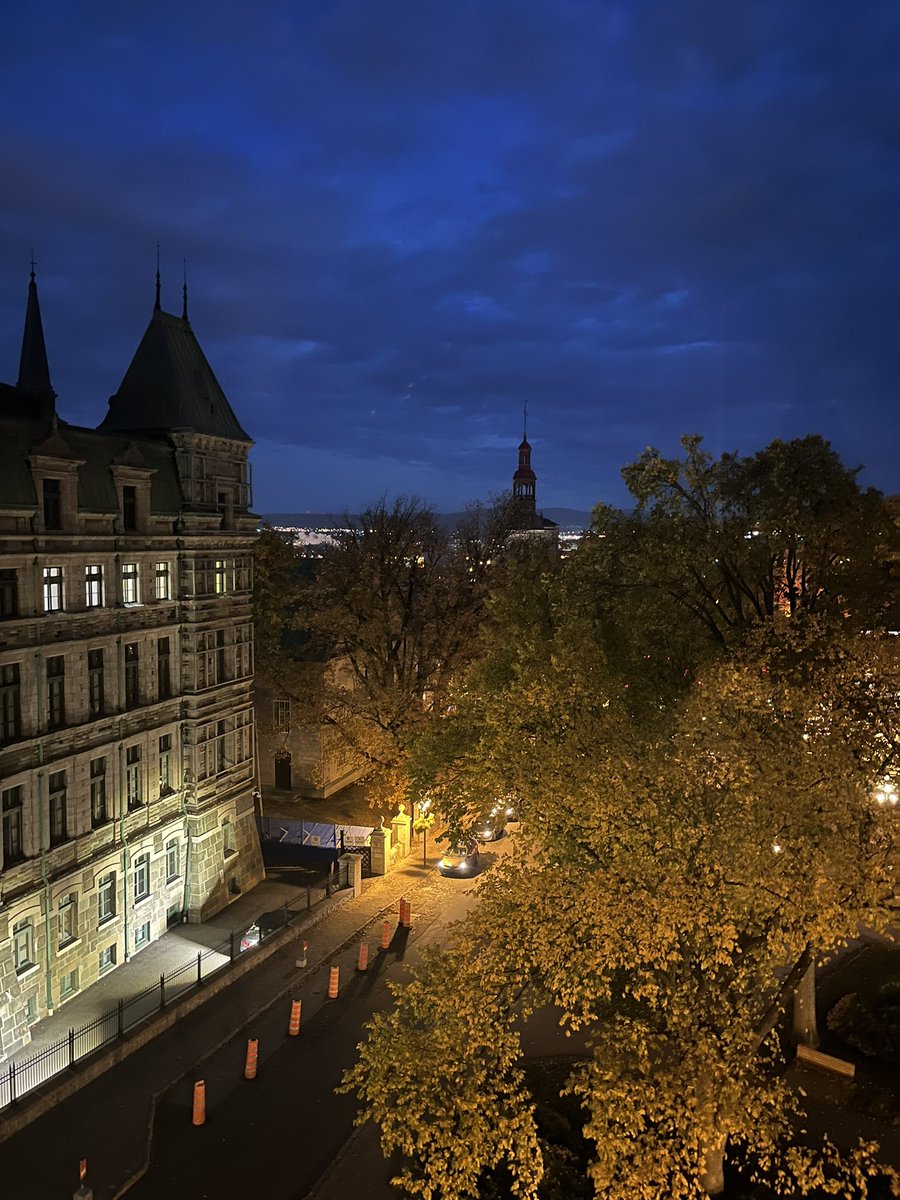 THooper77's tweet photo. Good morning Quebec City! Day 1 of the Credit Union National Lending Conference. @MainSt_CUCA #fairmontlechateaufrontenac https://t.co/VUNZl6AVsX