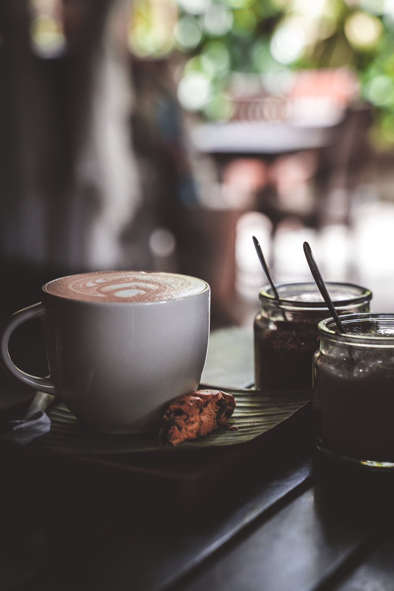 effwrites's tweet image. Just another Monday that makes me miss the best coffee I’ve had in a long, long while. Those East Java beans are something else!