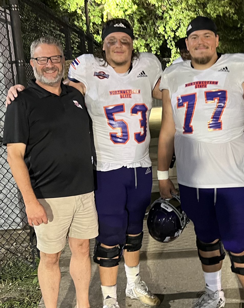 randyblubaugh's tweet photo. Landon “Big Kuntry” Blubaugh, #53 back in full action at Left Tackle with the team winning 37-10 Saturday evening. Maybe I should bring syrup to the next game?!  Northwestern State is now 3-0 in the Southland Conference for the first time since 2002. https://t.co/uRtp1Ojktm