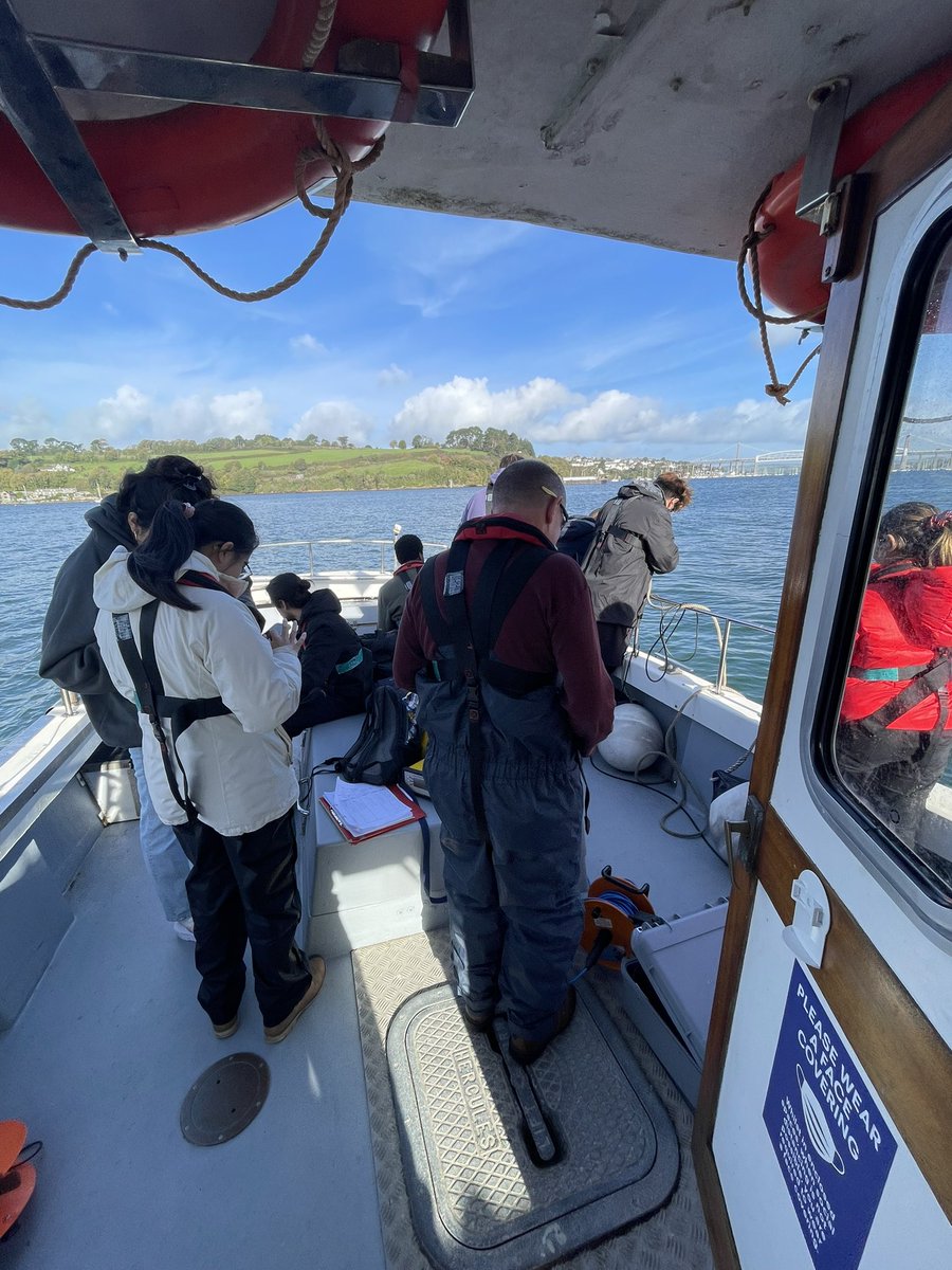 She may be circa 30yrs old but RV JoJo is still serving as a good platform for MSc students to experience deploying a range of sampling methods afloat. Instruction being given here by @oceansciencetec on the ADCP @PlymUni @PlymSoundNMP @MarineSciPlym @MBERC_PlymUni