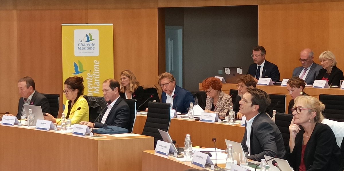 ACdSolidarites's tweet image. Guillaume Krabal relaie nos propositions pour préserver la ressource en eau : sobriété, partage de la ressource, évolution de notre modèle agricole, qualité des sols, utilisation des eaux usées. La priorité est d'assurer l'alimentation des nappes entre deux étés
@krabalguillaume