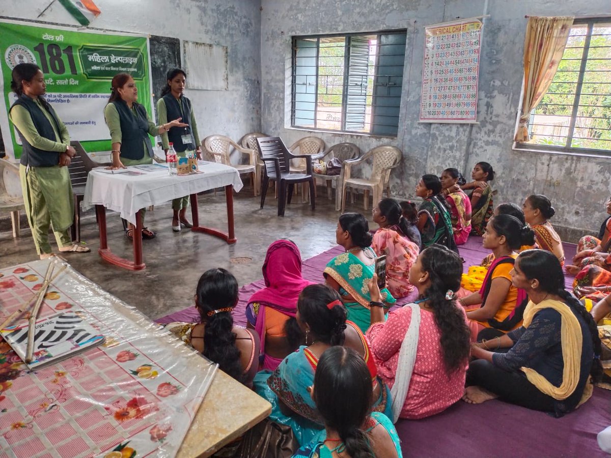 181_Whl_Jh's tweet photo. Good to see such participation spirit..!

With an objective to create awareness among rural inhabitants, the public awareness program as a part of #specialcampaign2 has successfully conducted at Chiraundi, Ranchi.

@HemantSorenJMM @JobaMajhi @DC_Ranchi @MinistryWCD @DproRanchi https://t.co/hlfkCa6e3g