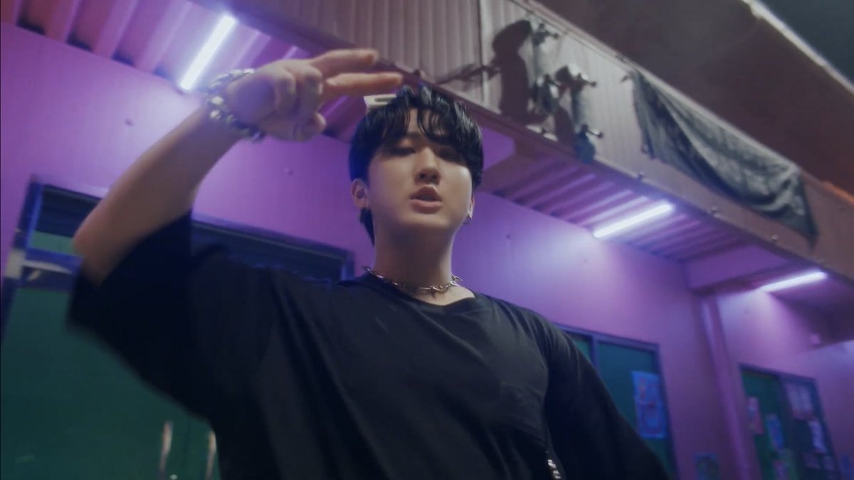 hyunepc's tweet photo. wts lfb stray kids ph ⁞ #hyuneavail 

changbin maxident yizhiyu POB + album inclusions - ₱950

— if getting POB only, dm me
— DOP: PAYO or 1 week 
— secured under feta – semi-feta
— read https://t.co/IUcGV86fjj before you transact

dm to claim!

t. withfans yzy https://t.co/6bJk2IzD5X