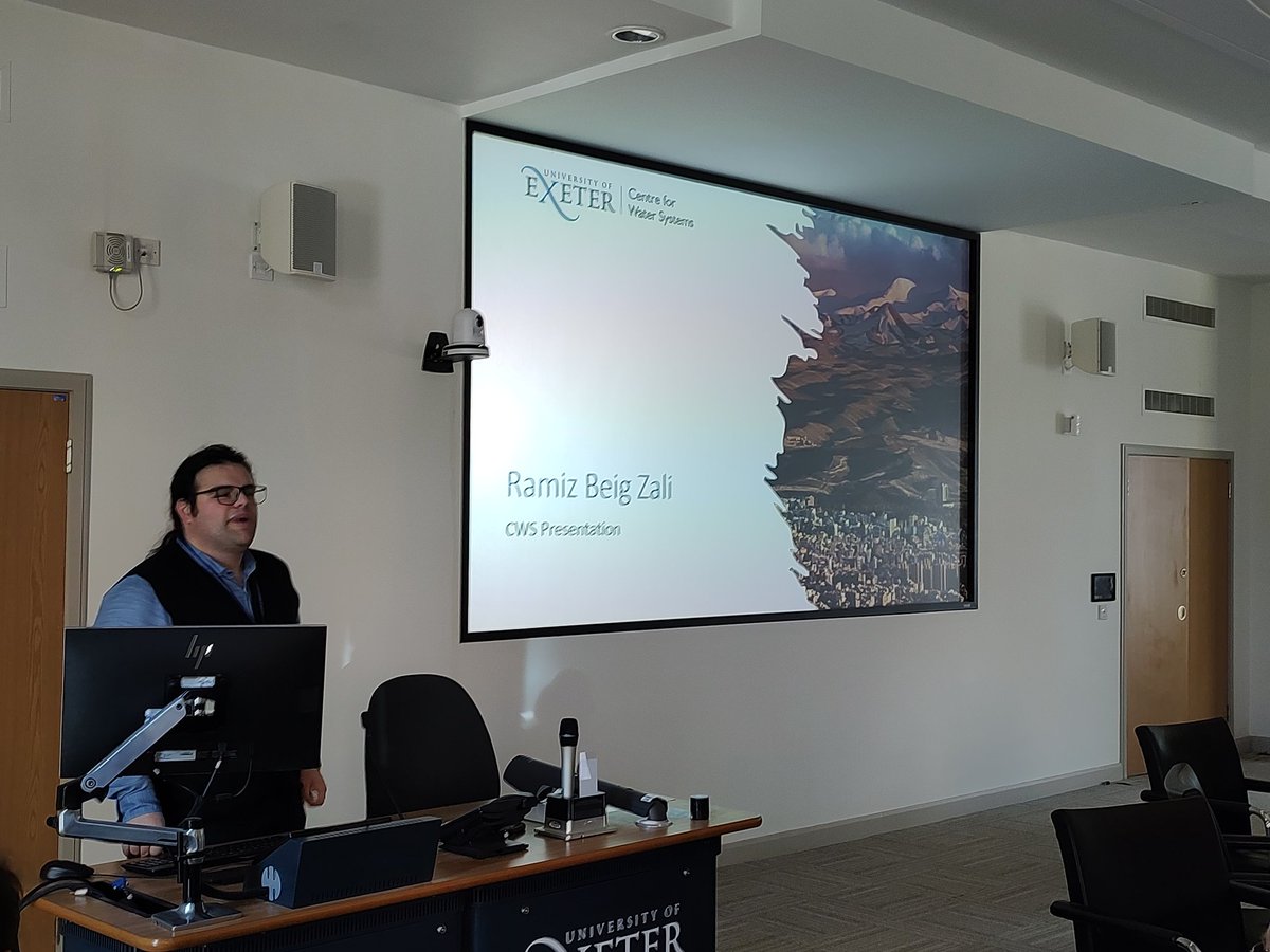 AlbertChen_CWS's tweet photo. Ramiz Being Zali from 🇮🇷 introducing himself to @Water_UofExeter colleagues at our monthly gathering!

@UniofExeter @UniOfExeterESE @EngExeter https://t.co/jP2JdIEYeW