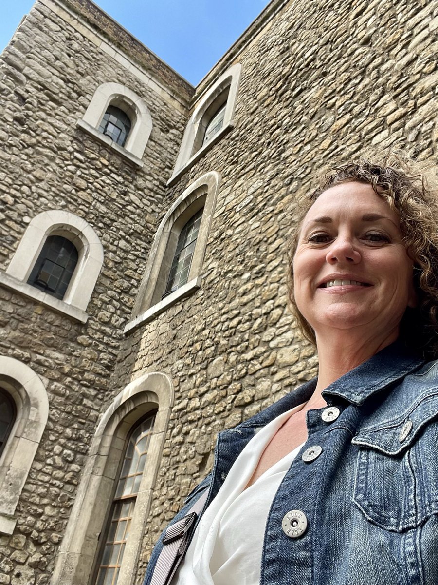 Ms_Mo_Reilly's tweet photo. @Londonist I actually have! I hope I can visit London again one day!! https://t.co/ivWBQxErJi