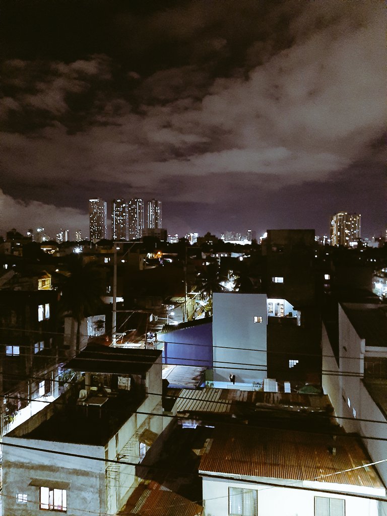 cescascia's tweet photo. yung mga kachat kong taga ilagan ngayon tropa ko na agad kayo takits pag uwi HAHA. https://t.co/n0riu1WZfd