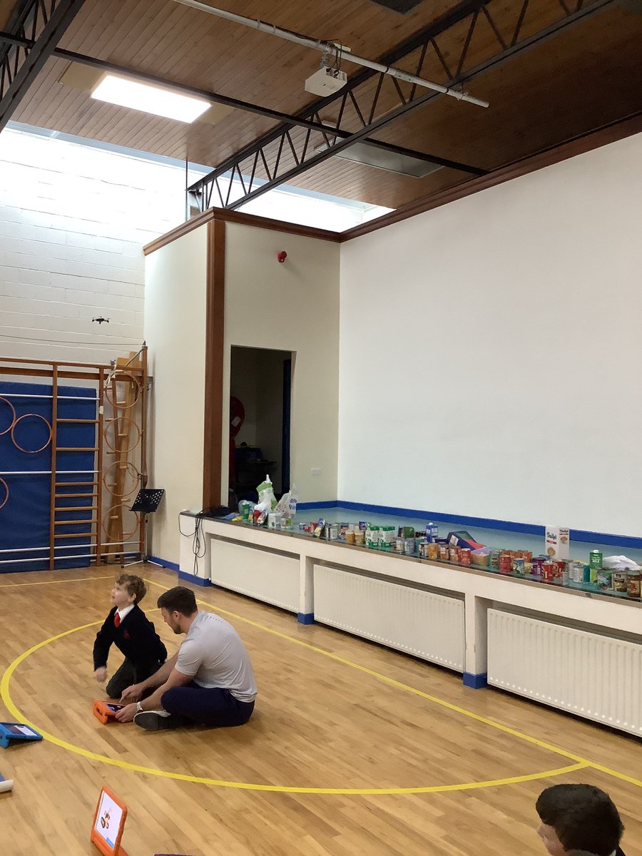IrishSocPS_NU's tweet image. Fantastic morning session with @TeachingCave . Thank you so much for showing us what’s to come in your after school club!