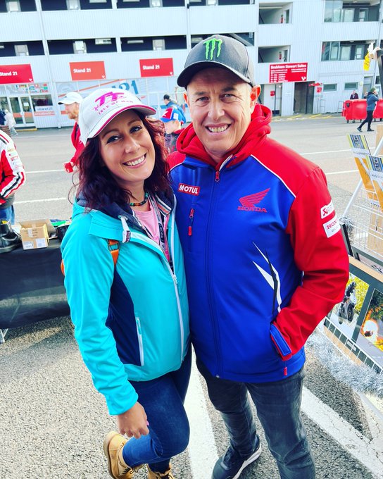 I had the pleasure of meeting racing  LEGEND @jm130tt at the @OfficialBSB on Saturday 🥰🥰

Such a lovely