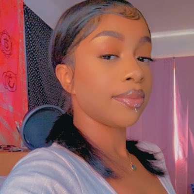 novasoforeign's tweet photo. #NewProfilePic https://t.co/kG6ewhYr6D