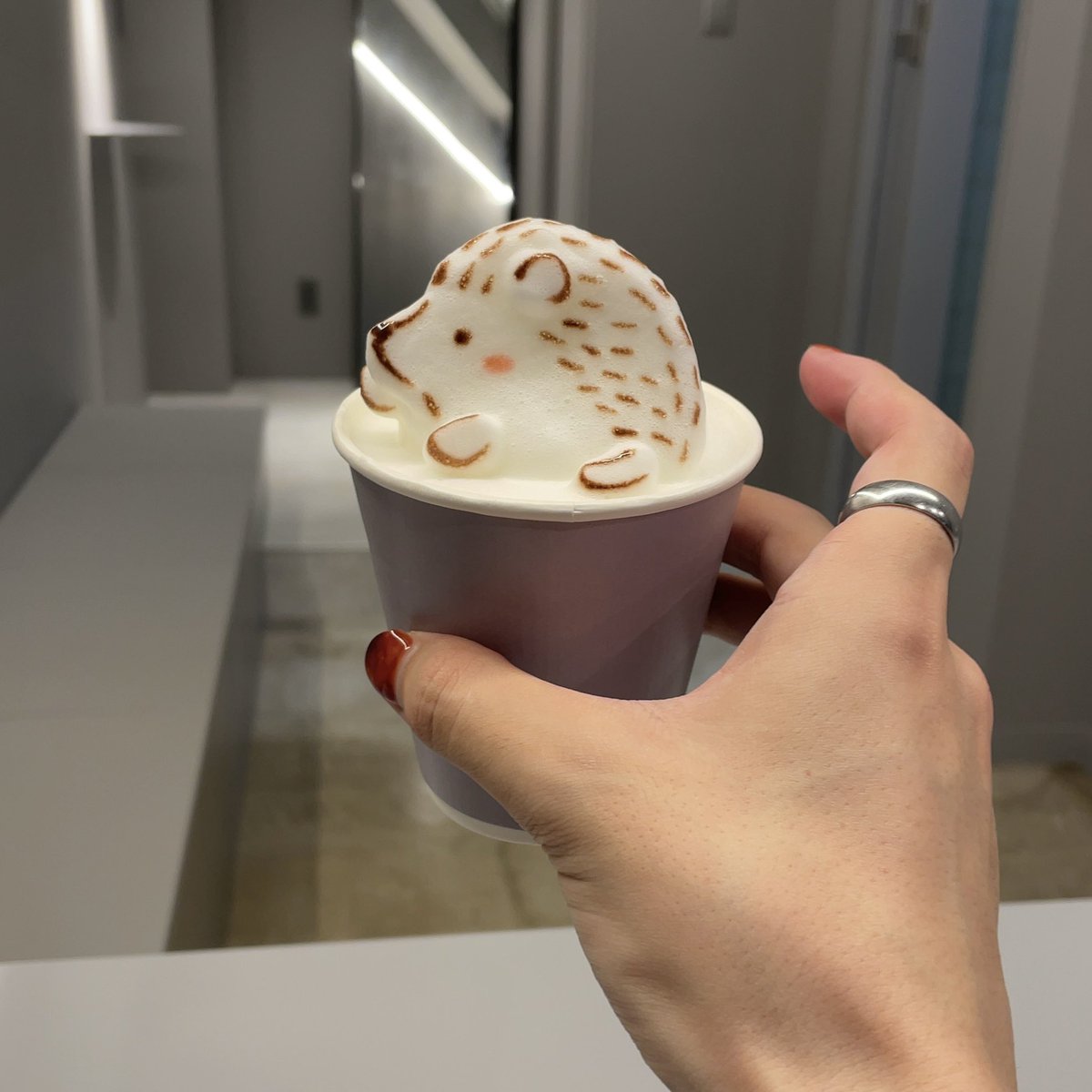 NaoKi_N_K's tweet image. ハリネズミ🦔☕️
#hatstand #ハットスタンド