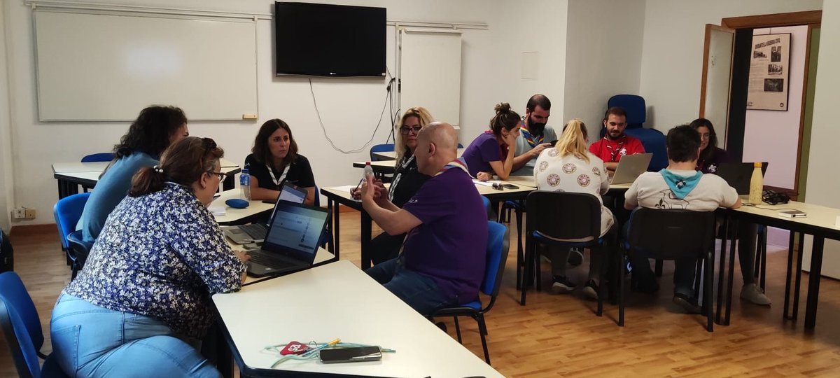 Este fin de semana hemos estado en Madrid junto a <a href="/scout_es/">Scouts de España (ASDE)</a> para trabajar en la política de protección y buen trato hacia niños, niñas y adolescentes.