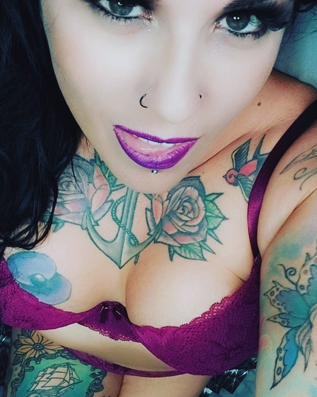 VintageFox4's tweet photo. Juicy 💦 Content over on Admire me and all for just £3.99 a month 😈
https://t.co/mO3YoeWTLc https://t.co/NX37GDK1lE