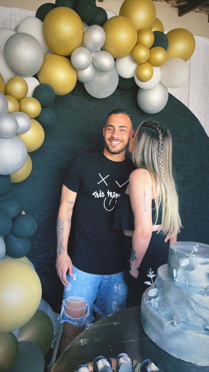 Feliz aniversário meu amor! te amoooo demaaaaissss da conta 🤍🥹 <a href="/rodribassani97/">Rodrigo Bassani</a>