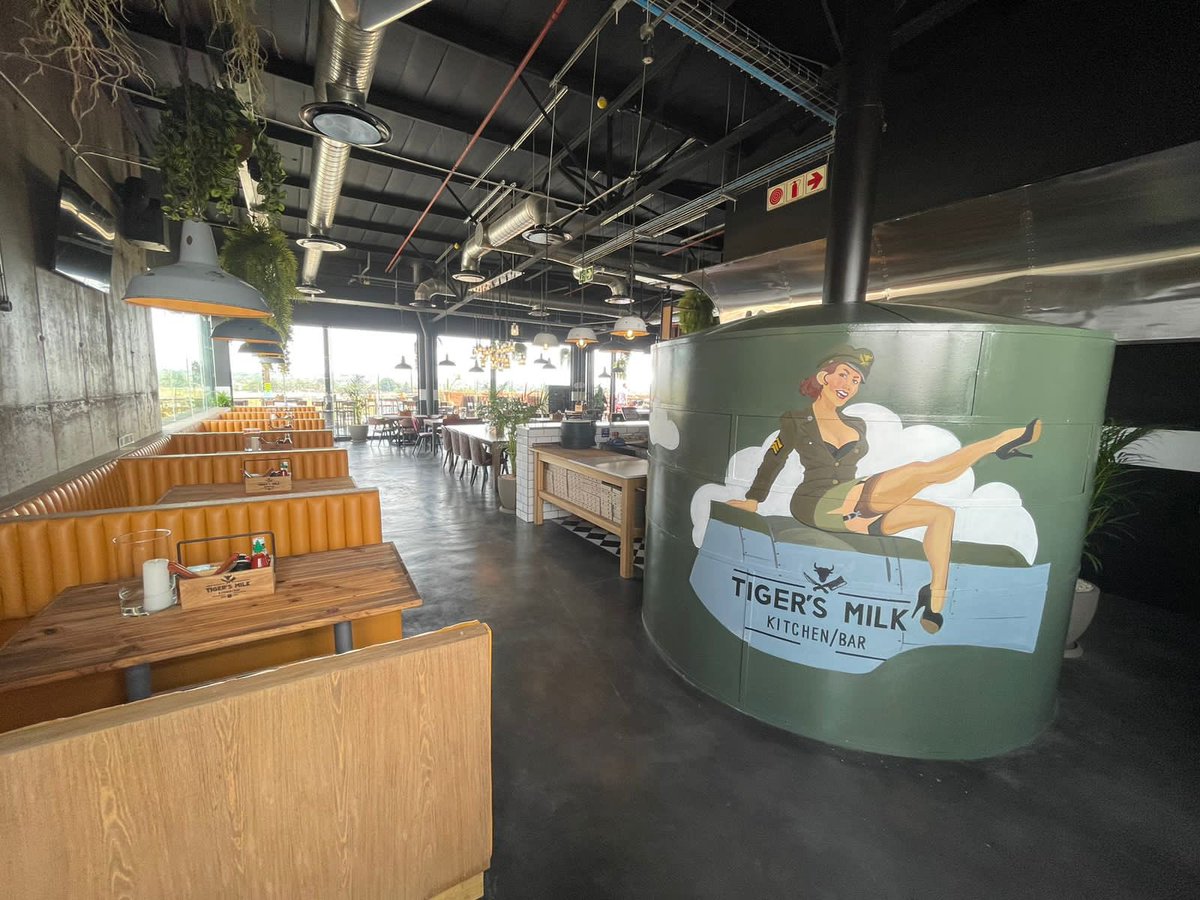 ktinteriors_'s tweet photo. Tiger’s Milk Harvest Place, Kempton Park! Done and dusted. 

Another showstopper destination in Johannesburg successfully designed by the KT Interior team! 

#restaurantdesign #design #interiordecor #restaurant #southafrica #designsouthafrica #interiordesign #restaurantdecor https://t.co/5vULyUohw2