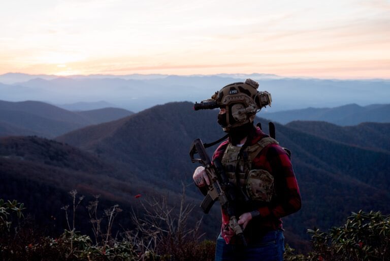 Global Affairs Review (@gareviewnyu) on Twitter photo ✴️ GAR’s FIRST article of the semester is here!
🔹“The Disengagement of Violent Extremists in the Rural United States”
🔸by Alexandra Woodward | from <a href="/NYUCGA/">NYUGlobalAffairs</a>
▪️photo by Rick Shaw on UNsplash
 👉🏽 LINK tinyurl.com/bdffmfx2 ✴️ GAR’s FIRST article of the semester is here!
🔹“The Disengagement of Violent Extremists in the Rural United States”
🔸by Alexandra Woodward | from <a href="/NYUCGA/">NYUGlobalAffairs</a>
▪️photo by Rick Shaw on UNsplash
 👉🏽 LINK tinyurl.com/bdffmfx2