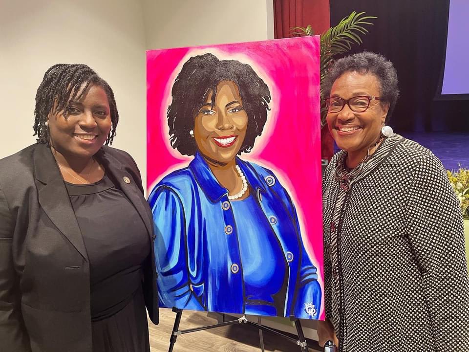 Had a great time at last night’s event “Portraits of Power” We painted tributes to <a href="/Joanna4PA/">Joanna McClinton</a> and Cheryl Wadlington 💐🎨 #artlife #philly