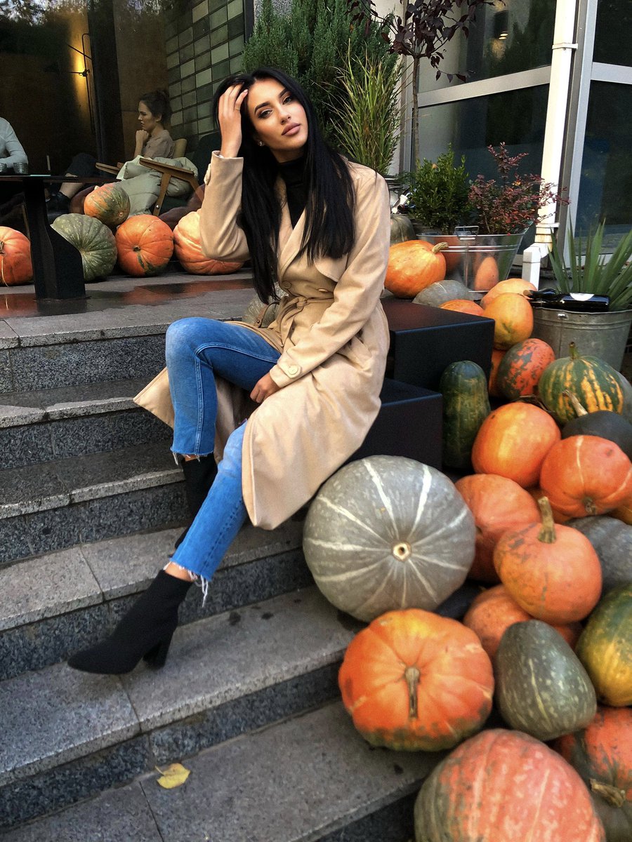 Yuliia ArtiArt tweet media