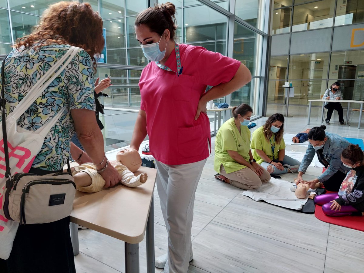 HospitalSantPau's tweet photo. ➕ A #SantPau ens adherim al Dia Mundial de l'Aturada Cardiorespiratòria amb tallers de reanimació cardiopulmonar pediàtrica i de l'adult.

📍 Apropa't al vestíbul per resoldre dubtes i posar en pràctica les pautes bàsiques. Saber actuar pot salvar vides! #WorldRestartAHeart 🫀 https://t.co/bt2NsOjN70