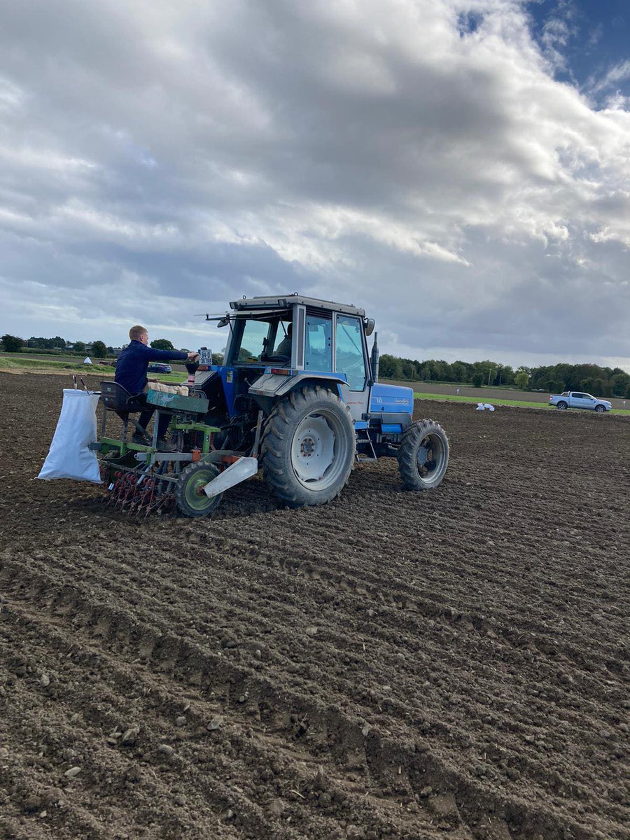 The team are busy sowing Winter Wheat plots at the Drummonds Trial Site 🚜🌱