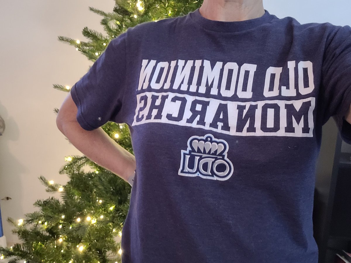 Happy Monday Virginia Beach!
#secretpalsocks #avid #bluefishdreamers <a href="/ODUmlis/">ODU MLIS Program</a>