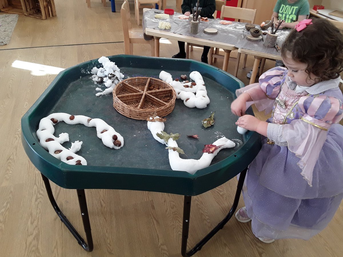 Today in Badgers we have been leaf printing with autumn colours and using crazy foam in the tuff tray with acorns and pine cones. <a href="/BadgersAshbrid1/">BadgersAshbridge</a>