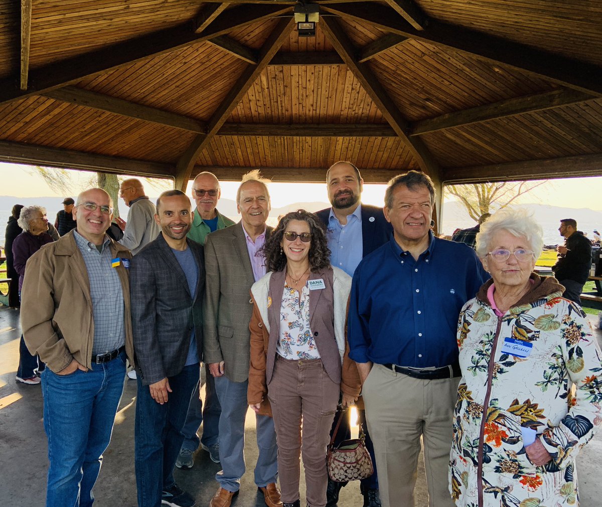 CrotonDems's tweet photo. Our rights are on the ballot this November, and we are so grateful to be a part of an engaged community always willing to do the work to increase civic participation.

THANK YOU to all who joined us for JUST Desserts, our free, family-friendly event at Senasqua Park. https://t.co/vO4kwqa16a