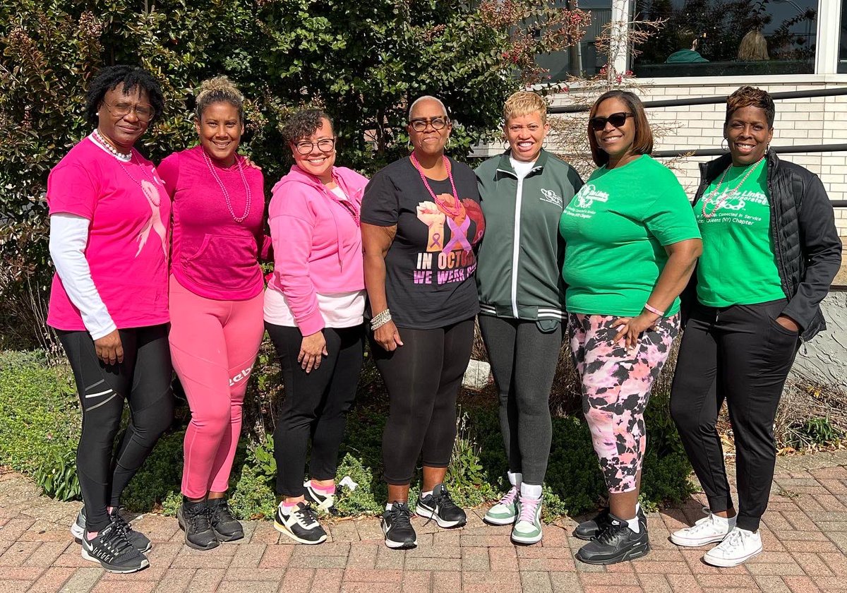 GQL1996's tweet photo. #GQLinks raised $3,006 and walked the 5K Strides Against Breast Cancer Walk. We continue to be in support of cancer survivors and hold dear those who have succumbed. #GQLinks united together, in the fight agai cancer💞
#GreaterQueensChapter #EALinks #linksinc #breastcancer https://t.co/JYnJybmXhJ