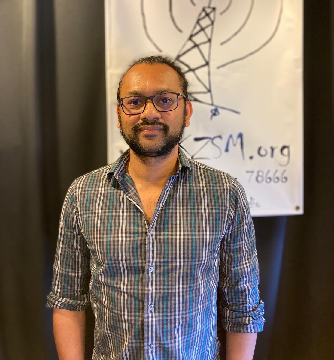 SciStoriespod's tweet photo. New episode is out! @UtpalSmart shares his adventures while sampling snakes around the world! Really cool music by Dr. Smart himself! 
AI prompt: molecular ecology, Impressionism @midjourney_ai https://t.co/7QXMvZDSb2