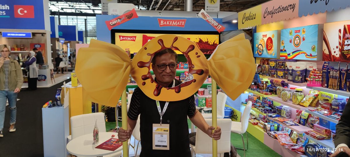 bakemateglobal's tweet photo. It's our pleasure to welcome you all to the SIAL exhibition 2022, The world's largest food innovation exhibition show
Join us at our stall #SIALPARIS
#sialparis #parisexpo #BakeMate #Export #Import #Biscuits #chocolates #Sial2022 #Parisexhibition #foodexpo #ChocoBon #selfietime https://t.co/xSaZVohrVc
