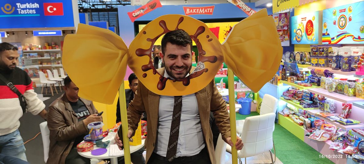 bakemateglobal's tweet photo. It's our pleasure to welcome you all to the SIAL exhibition 2022, The world's largest food innovation exhibition show
Join us at our stall #SIALPARIS
#sialparis #parisexpo #BakeMate #Export #Import #Biscuits #chocolates #Sial2022 #Parisexhibition #foodexpo #ChocoBon #selfietime https://t.co/xSaZVohrVc