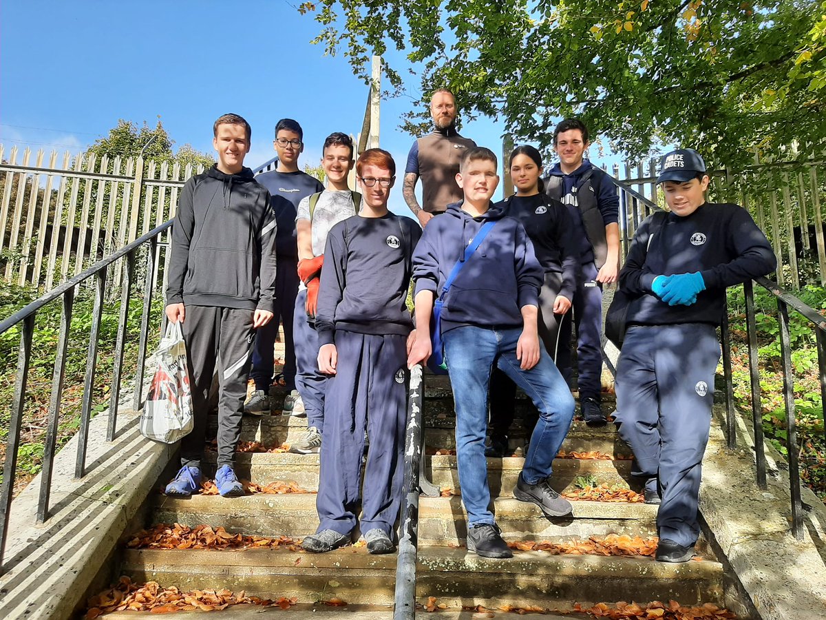 KentPoliceDover's tweet photo. #DoverVPC were out this weekend at #TheGrandShaft spiral staircase, helping with clearing and cleaning the site. Thank you to everyone who stopped for a chat. #Dover #PoliceCadets are passionate about keeping our local heritage sites great places to work and visit #HeritageTeam https://t.co/mkFBpQtyT9