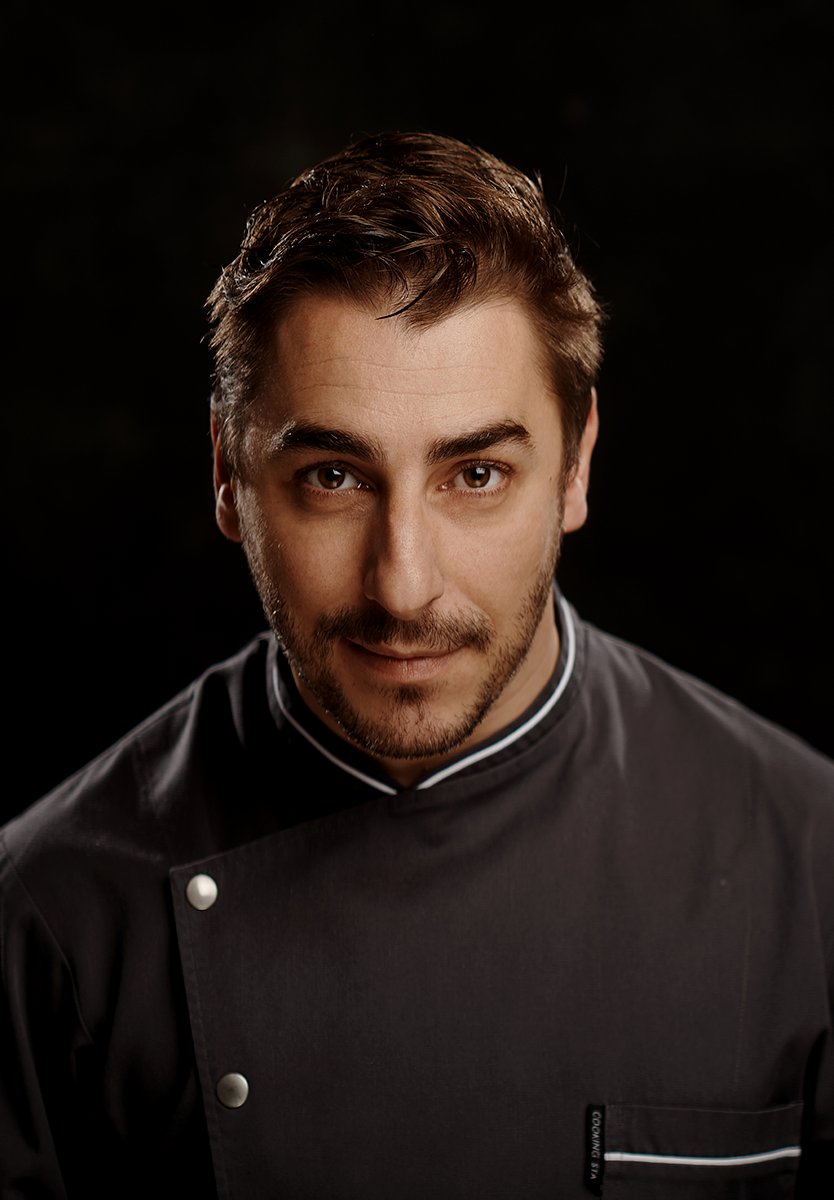 750Grammes's tweet photo. Qui est @jordirocasan , élu meilleur chef Pâtissier du monde 2022 ? > https://t.co/TUdWXexZ3L #JordiRoca #WorldBestPastryChef #BestChef #WorldPastryStars https://t.co/tZsq0svd21