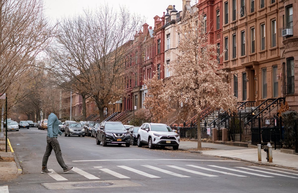 Good morning in Brooklyn! 🍂 colder days impel the invisibles to rush out of their offices and get their caffeine fix. ☕️ 
Have you had yours yet?