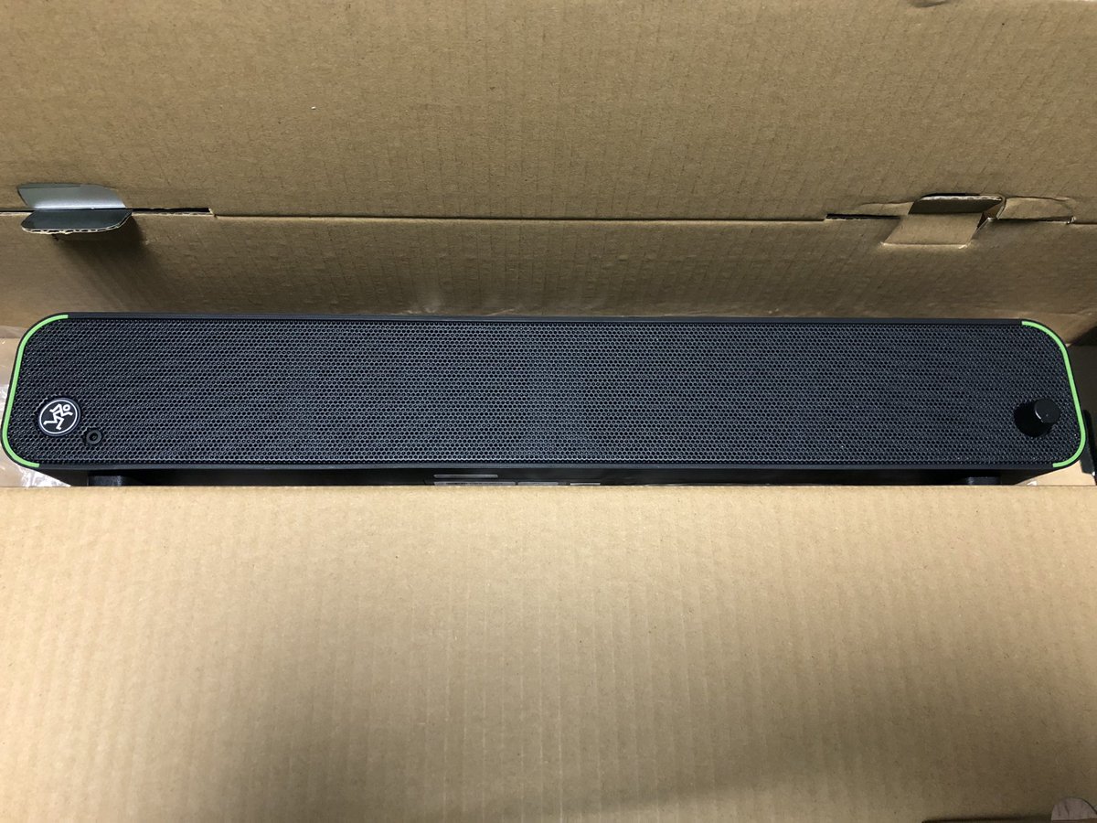 motoyamountain's tweet photo. MackieさんのCR StealthBar届いた
2ヶ月待ち
思ったよりデカい
#Mackie #StealthBar https://t.co/TxOLftmgol