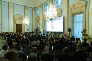ItalyinGermany's tweet photo. Am 12.10.2022 wurde in der #Botschaft der Verein 
@SIGNnw vorgestellt. Das Netzwerk unterstüzt die #Forschung  🇮🇹Wissenschaftler in 🇩🇪, um den Wissenstransfer der in 🇮🇹 und 🇩🇪 aktiven Experten zu fördern.    🇮🇹🤝🇩🇪
#BrainRegain #sistemaItalia #diplomaziascientifica 
@ItalyMFA_int https://t.co/IDMN58WXIp