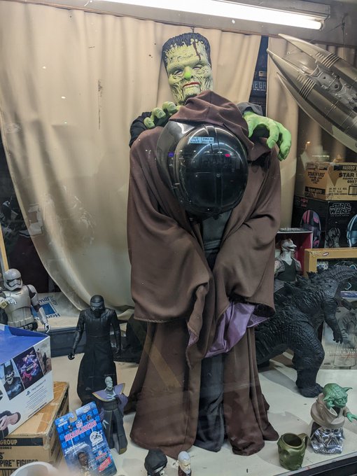 Tell me... What do you see here?? https://t.co/QUQBiZ4qZL