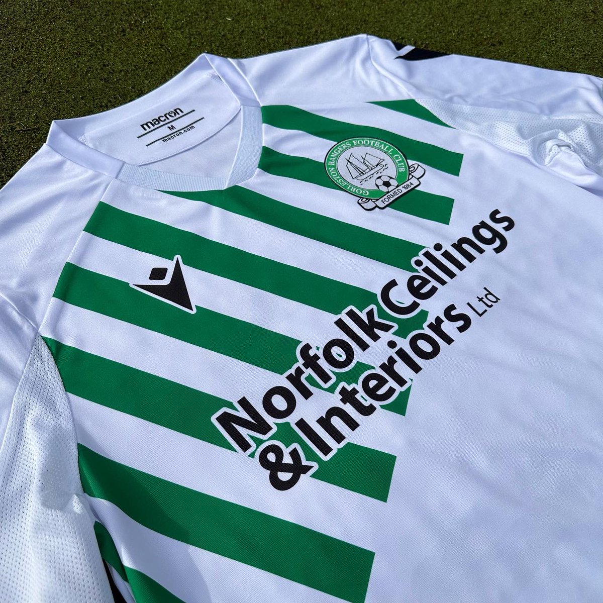 MacronNorwich's tweet photo. 📸 | More @Matchday_Mkt 🔥 This time kitting out @GorlestonRanger 💥 There’s levels to this… #Custom #Macron #BePartOfTheTeam https://t.co/MblB1M2nzR