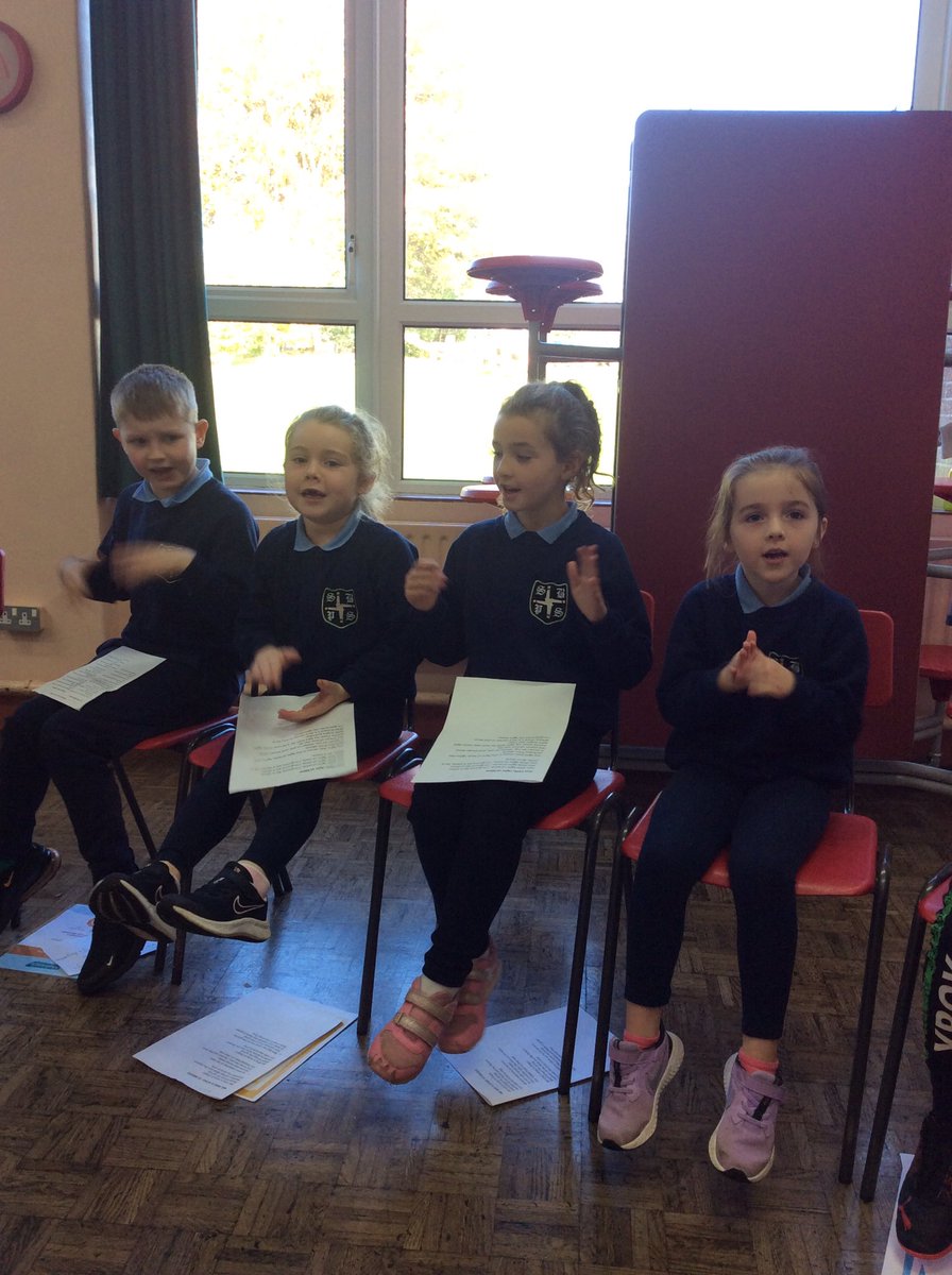 Thank you to Fr Brennan who celebrated Mass with our pupils to mark the beginning of the school year <a href="/DandCSchools/">Down and Connor Education</a> 🙏🏻