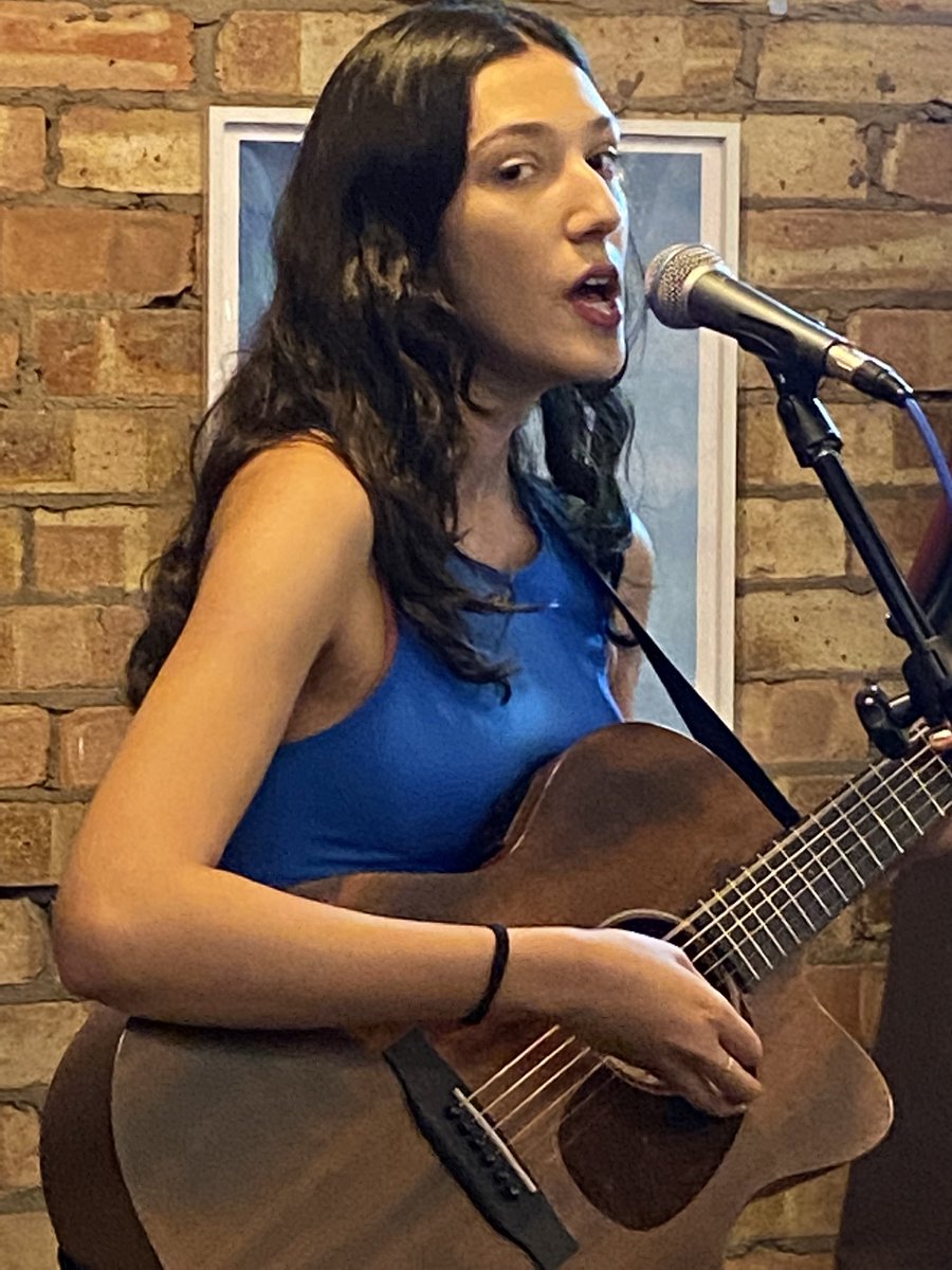 bullosteeros's tweet photo. @cerysmatthews @BBCRadio2 @PokeyLaFarge @TheBonnieRaitt @bobdylan @opuskink @YellowArch @BBC6Music @steve_lamacq @Lowtit @LPMCmusic @and_roadhouse @neilobrienents @SELFESTEEM___ @Reverend_Makers @ArcticMonkeys @ianTDR @MUTiser2 @cwctv #Gigs #TheGoodTimes #ComingSoon #YellowArch https://t.co/BLCbkj0fmK