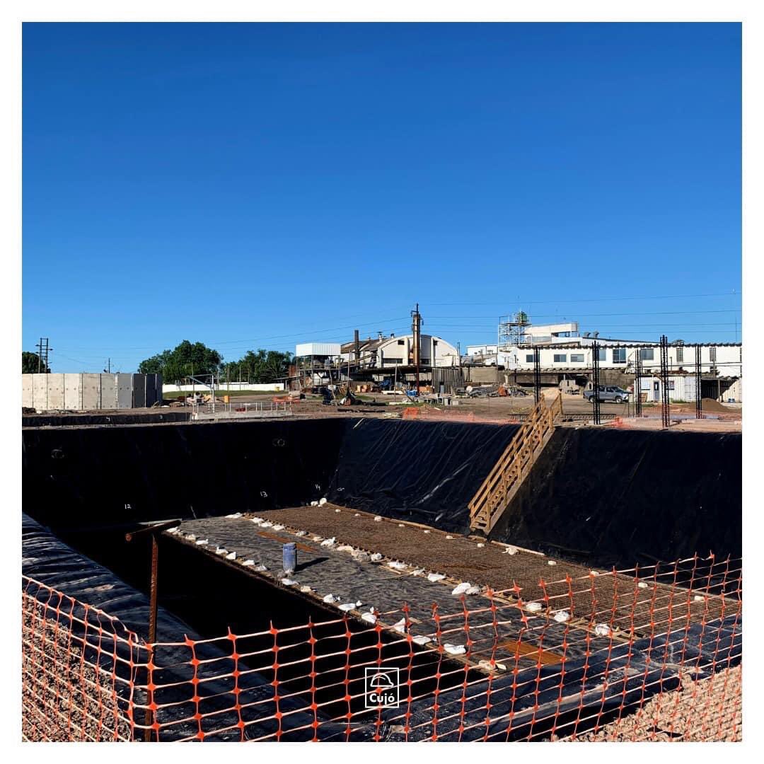 JuanCaldinelli's tweet photo. - Feliz día a todos/as los trabajadores de la Industria de la #construcción https://t.co/ua23a3Mthi