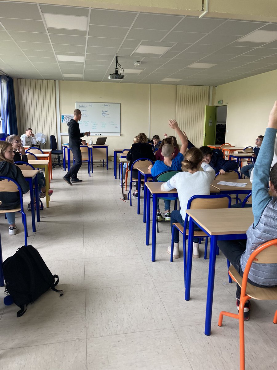 AG de l’AS ⚽️🤾🏻🏸⛳️🥅: bilan 2021-2022, élection du bureau et programme 2022-2023. Une association sportive très dynamique avec près de la moitié des élèves du collège licenciés ! <a href="/UNSSOrne/">UNSS Orne</a>